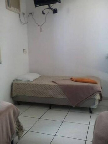 Imagen de la habitación del Hotel Marina Clube De Pesca Cananeia. Foto 27