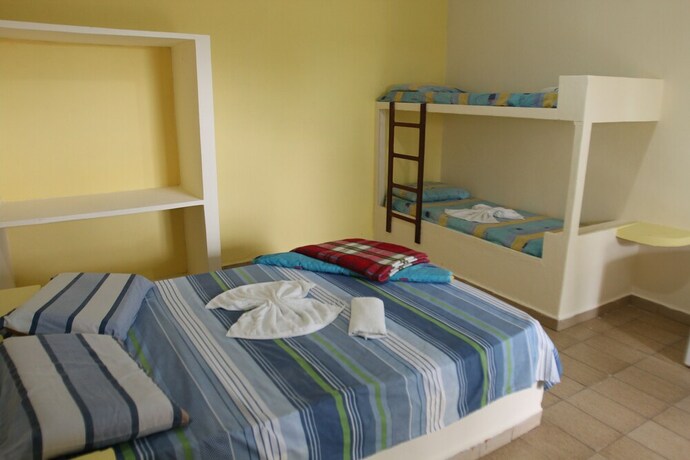 Imagen de la habitación del Hotel Marina Clube De Pesca Cananeia. Foto 29