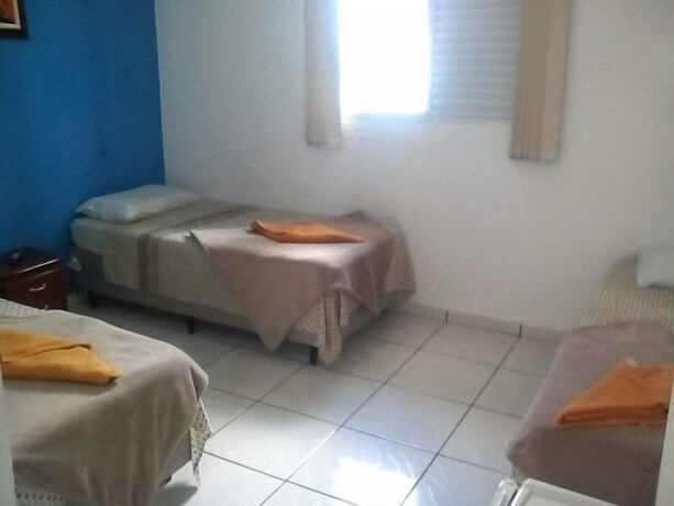 Imagen de la habitación del Hotel Marina Clube De Pesca Cananeia. Foto 31