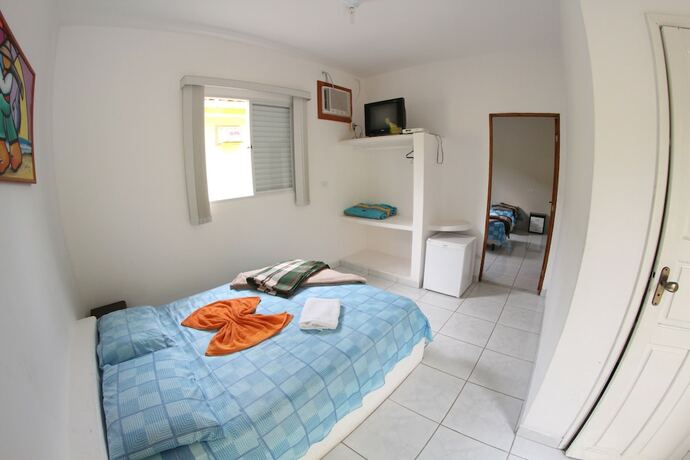 Imagen de la habitación del Hotel Marina Clube De Pesca Cananeia. Foto 32