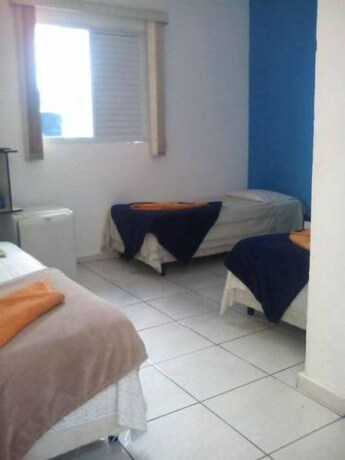 Imagen de la habitación del Hotel Marina Clube De Pesca Cananeia. Foto 33