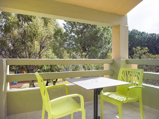 Imagen de la habitación del Hotel Marina Corsica. Foto 5