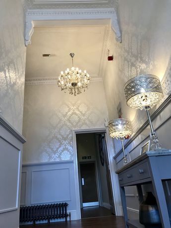 Imagen de los interiores del Hotel Marina Court. Foto 20