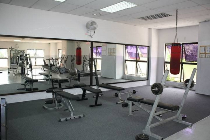 Imagen de los interiores del Hotel Marina Court Resort Condominium. Foto 11