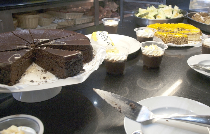 Imagen del bar/restaurante del Hotel Marina D'Or 3*. Foto 6