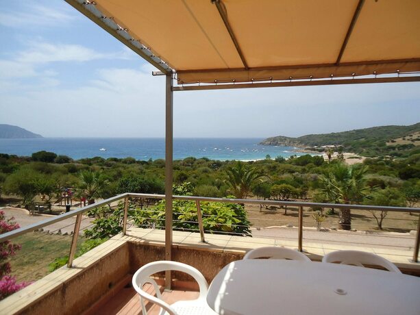 Imagen de la habitación del Hotel Marina D\'arone. Foto 13