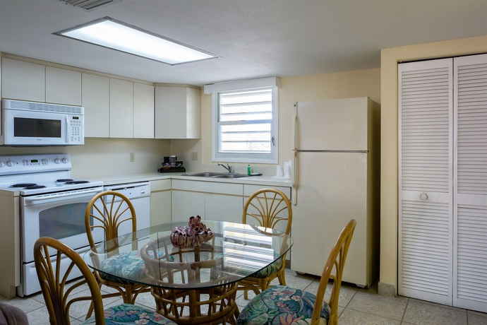 Imagen de la habitación del Hotel Marina Del Mar Resort and Marina. Foto 8