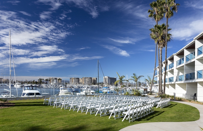 Imagen de los exteriores del Hotel Marina Del Rey. Foto 7