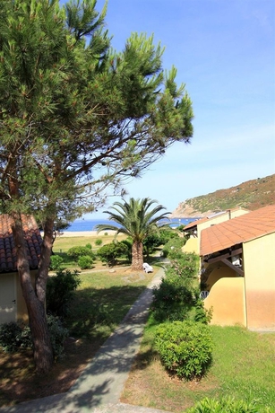 Imagen de los interiores del Hotel Marina Di Lava. Foto 13