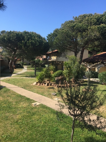 Imagen de los exteriores del Hotel Marina Di Lava. Foto 12