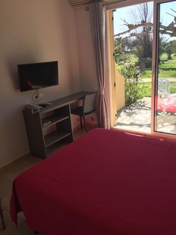 Imagen de la habitación del Hotel Marina Di Lava. Foto 9