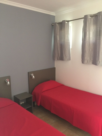 Imagen de la habitación del Hotel Marina Di Lava. Foto 10