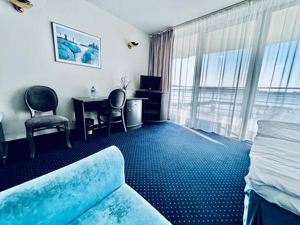 Imagen de la habitación del Hotel Marina Diana. Foto 11