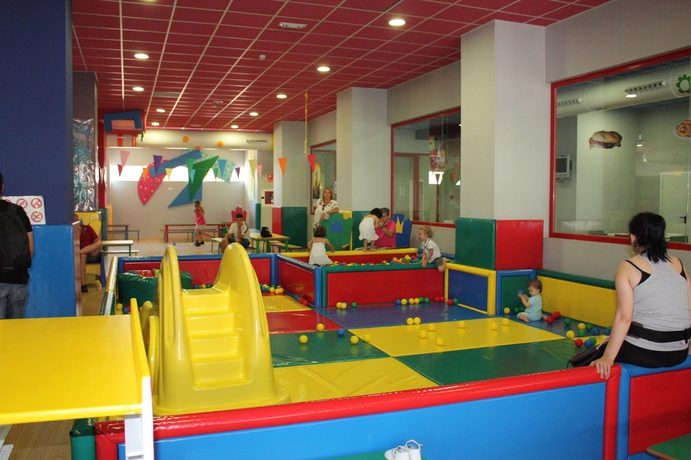 Imagen de los interiores del Hotel Marina D'or 5. Foto 24