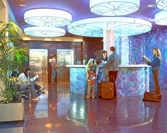 Imagen de los interiores del Hotel Marina D'or Beach. Foto 11
