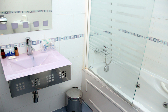 Imagen de la habitación del Hotel Marina D'or Beach. Foto 5