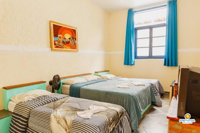 Imagen de la habitación del Hotel Marina E Pousada Porto Do Sol. Foto 9