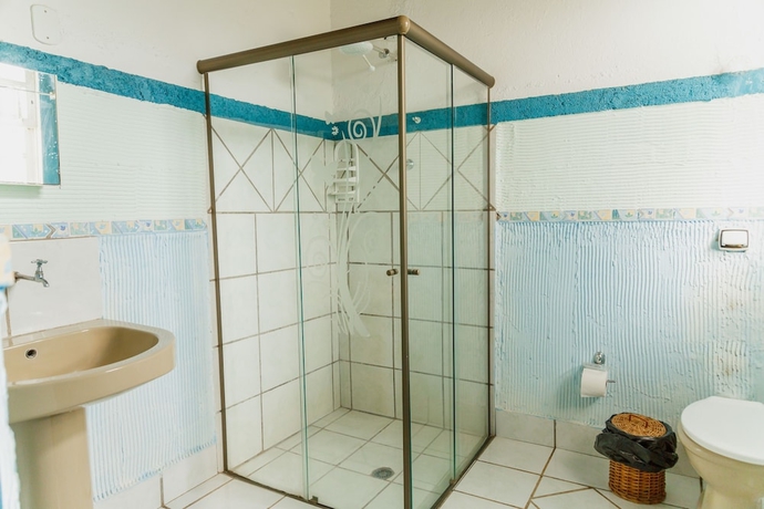 Imagen de la habitación del Hotel Marina E Pousada Porto Do Sol. Foto 14