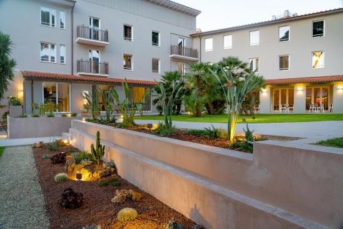 Imagen general del Hotel Marina Garden. Foto 6
