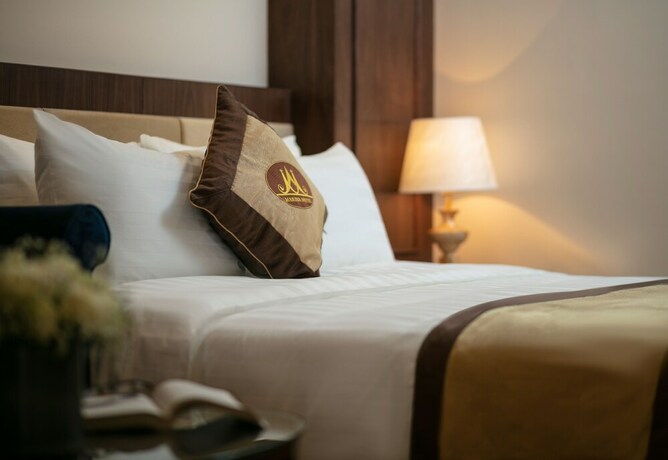 Imagen de la habitación del Hotel Marina Hanoi. Foto 30