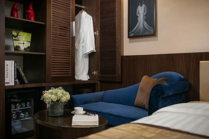 Imagen de la habitación del Hotel Marina Hanoi. Foto 31