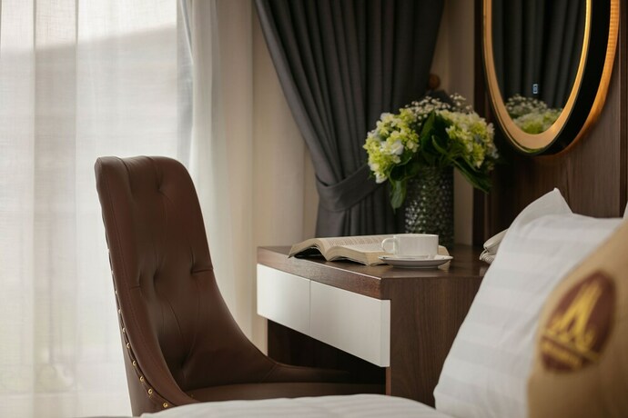 Imagen de la habitación del Hotel Marina Hanoi. Foto 38