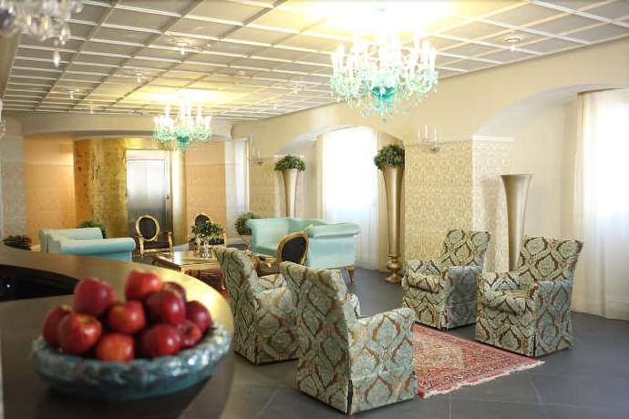 Imagen de los interiores del Hotel Marina Holiday Resort and Spa. Foto 16