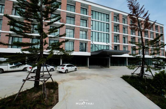 Imagen general del Hotel Marina House MUAYTHAI Ta-iad Phuket. Foto 1