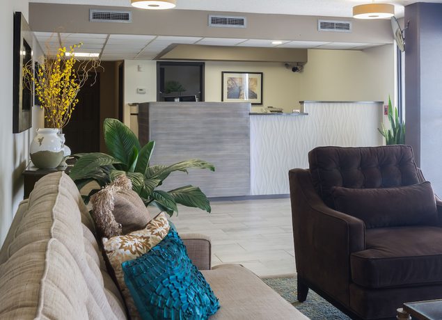 Imagen de los interiores del Hotel Marina Inn And Suites Chalmette - New Orleans. Foto 17