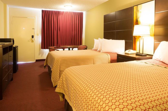 Imagen de la habitación del Hotel Marina Inn And Suites Chalmette - New Orleans. Foto 13