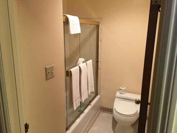 Imagen de la habitación del Hotel Marina Inn, Marina District. Foto 6