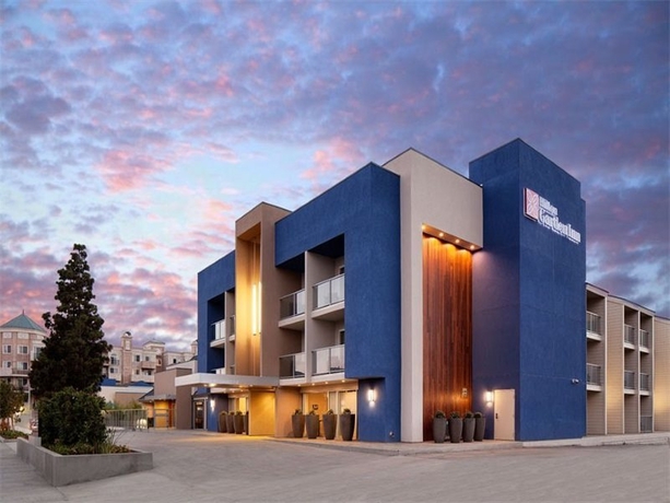 Imagen general del Hotel Marina International. Foto 11