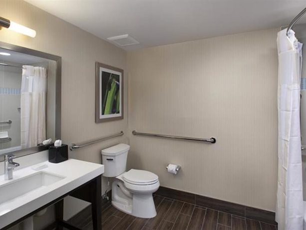 Imagen general del Hotel Marina International. Foto 16