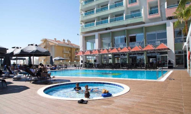 Imagen general del Hotel Marina Kuşadası. Foto 5