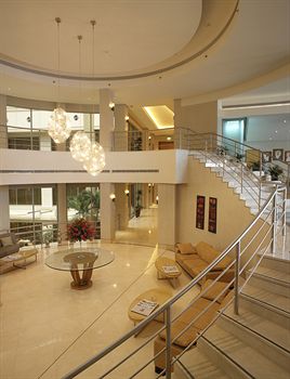 Imagen de los interiores del Hotel Marina Kuwait. Foto 17