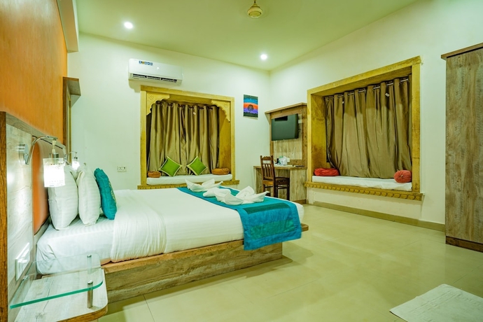 Imagen de la habitación del Hotel Marina Mahal. Foto 5
