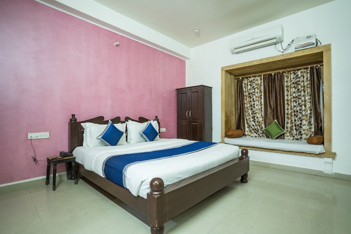 Imagen de la habitación del Hotel Marina Mahal. Foto 6