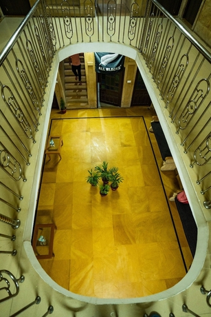 Imagen de los interiores del Hotel Marina Mahal. Foto 9