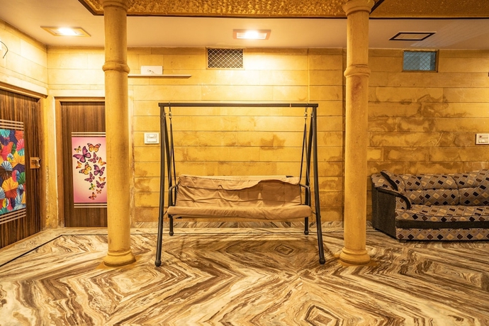 Imagen de los interiores del Hotel Marina Mahal. Foto 11
