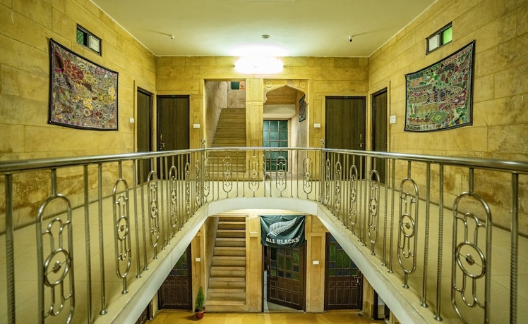 Imagen de los interiores del Hotel Marina Mahal. Foto 12