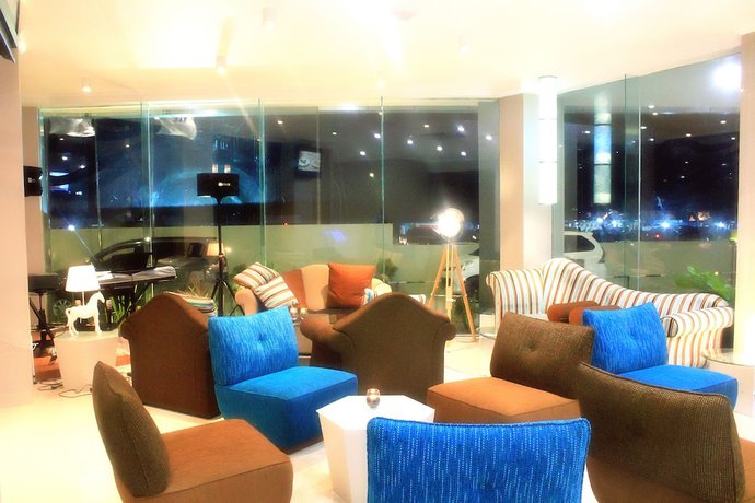 Imagen de los interiores del Hotel Marina Mamberamo. Foto 19