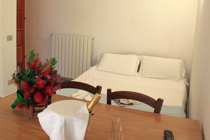 Imagen de la habitación del Hotel Marina Manna and Club Village. Foto 5