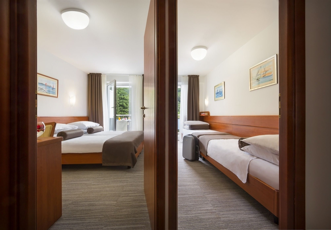 Imagen de la habitación del Hotel Marina, Moscenicka Draga. Foto 2