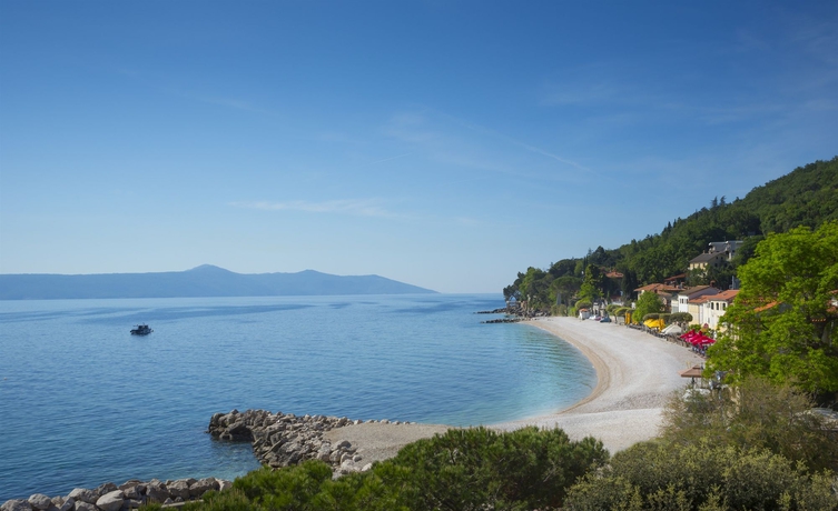 Imagen de los exteriores del Hotel Marina, Moscenicka Draga. Foto 14