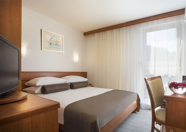 Imagen de la habitación del Hotel Marina, Moscenicka Draga. Foto 10