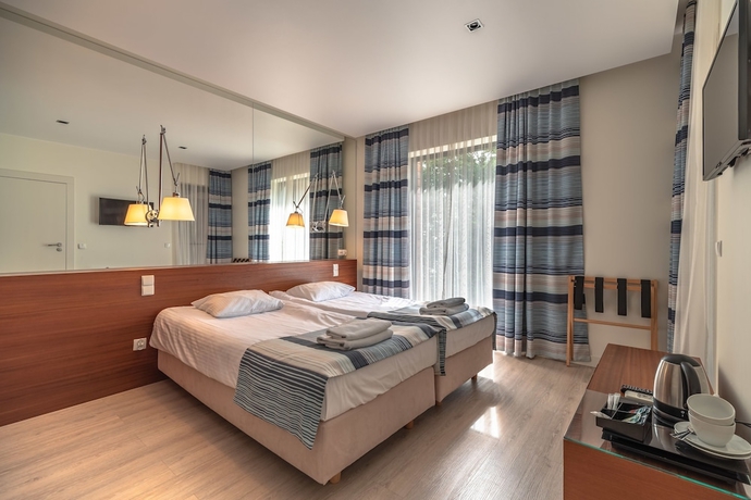 Imagen de la habitación del Hotel Marina Nawigator. Foto 7