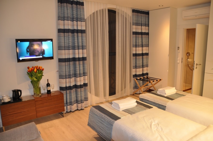 Imagen de la habitación del Hotel Marina Nawigator. Foto 8