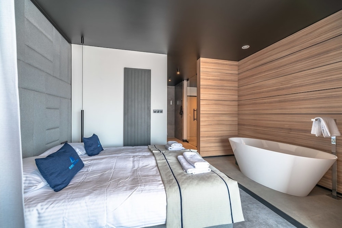 Imagen de la habitación del Hotel Marina Nawigator. Foto 11