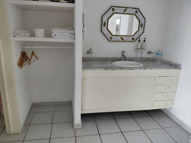 Imagen de la habitación del Hotel Marina Palace Tequesquitengo, Jojutla. Foto 16
