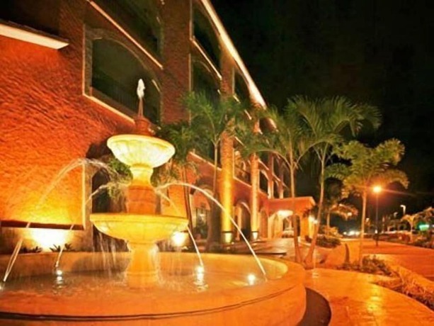Imagen general del Hotel Marina Park Plaza Condos. Foto 3